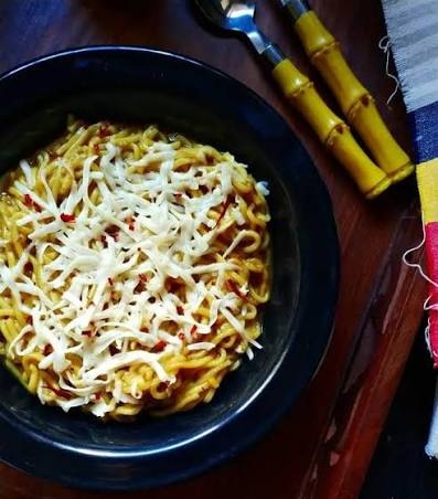 Cheesy Maggi
