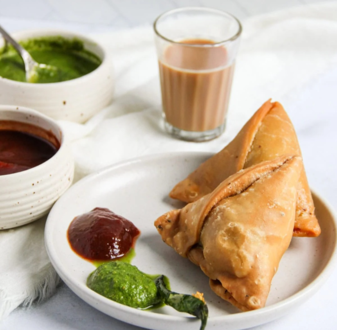 Cutting Chai + Punjabi Samosa 2pcs